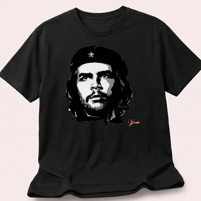 Vintage black and white Che Guevara illustration on t-shirt
